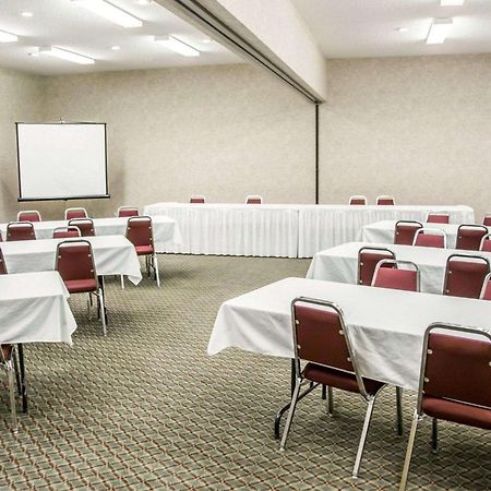 Comfort Inn & Suites Riverview Le Claire Exterior foto