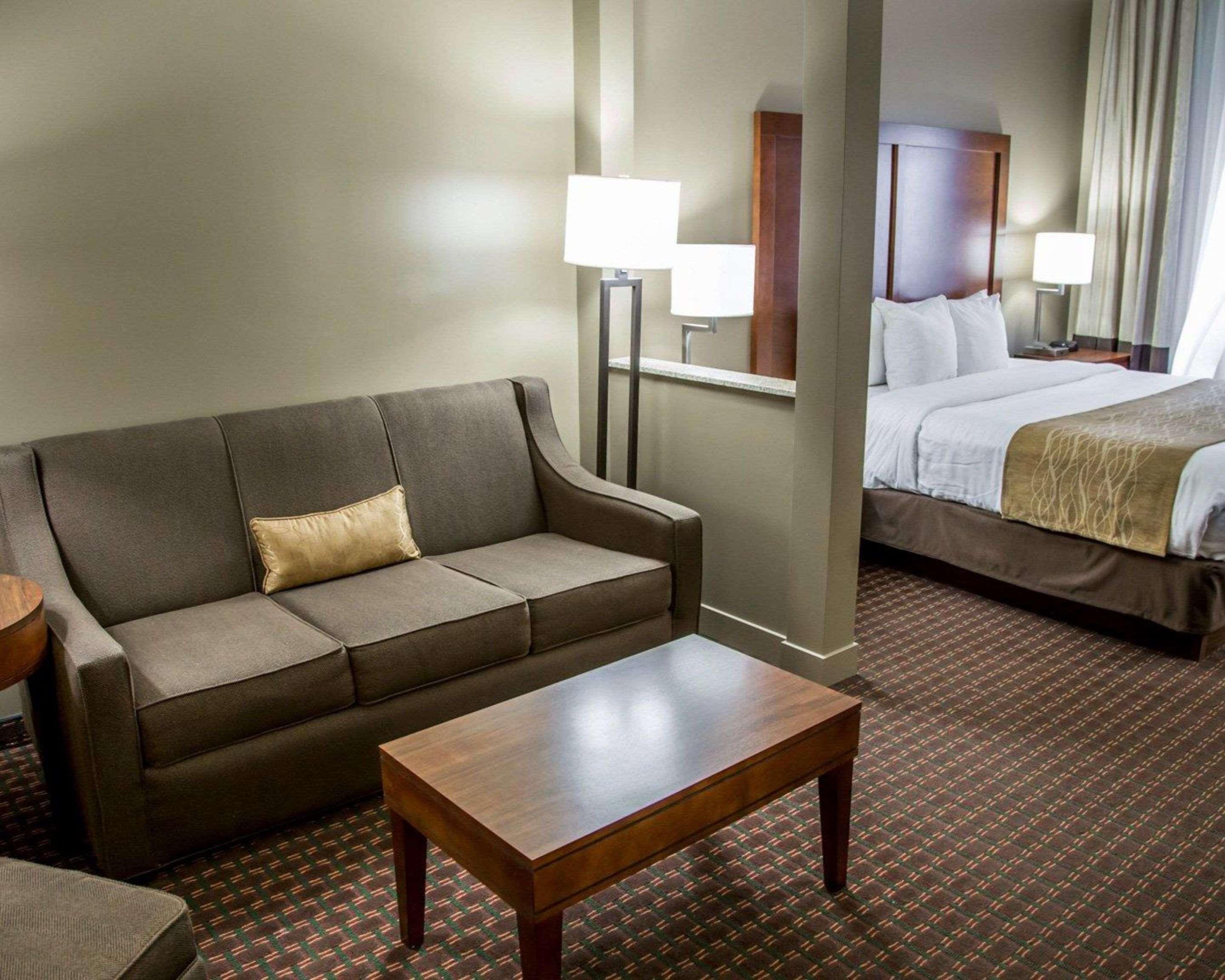 Comfort Inn & Suites Riverview Le Claire Exterior foto