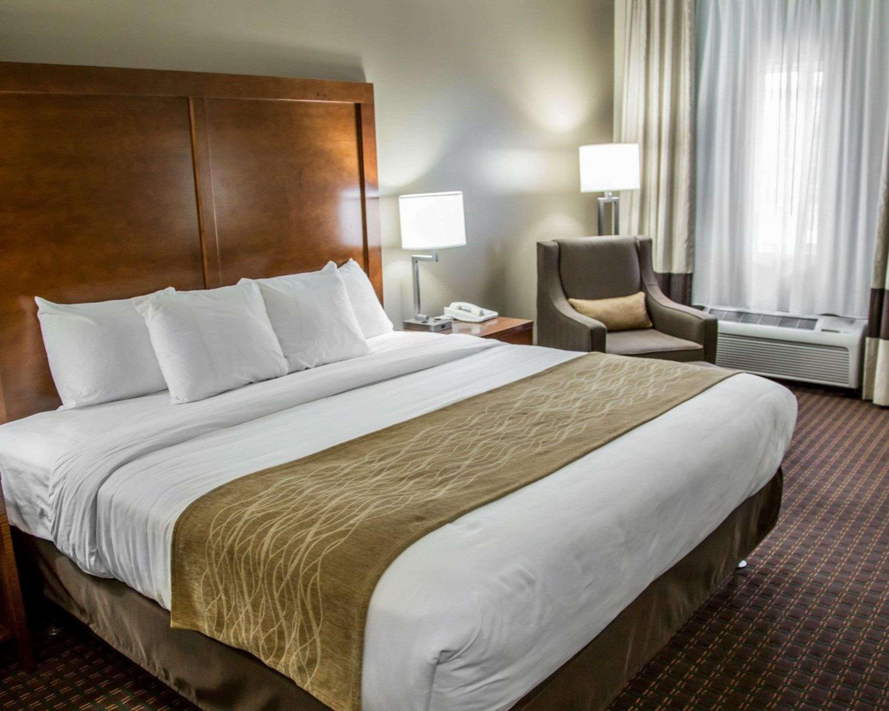 Comfort Inn & Suites Riverview Le Claire Exterior foto