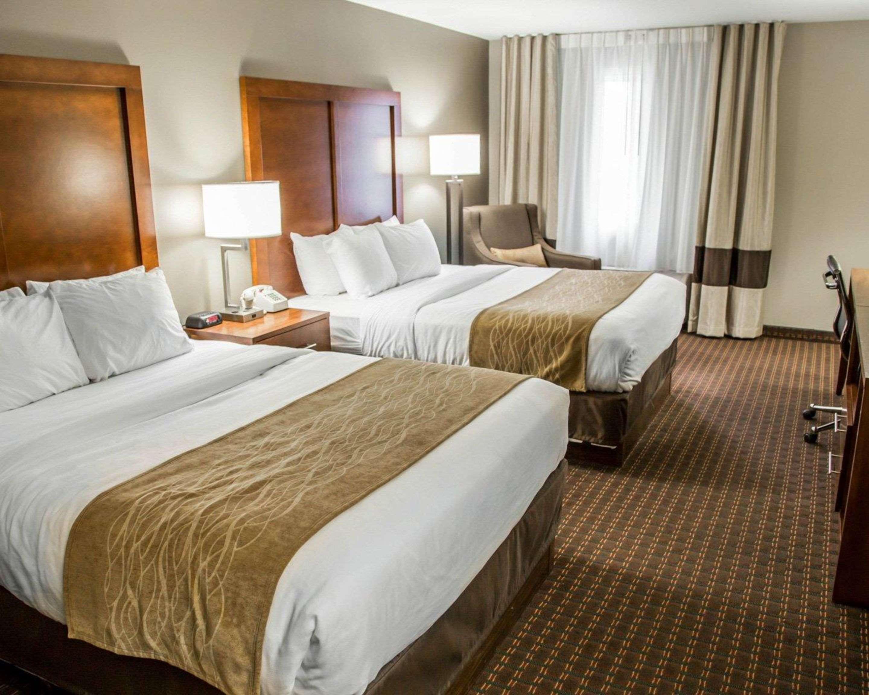 Comfort Inn & Suites Riverview Le Claire Exterior foto