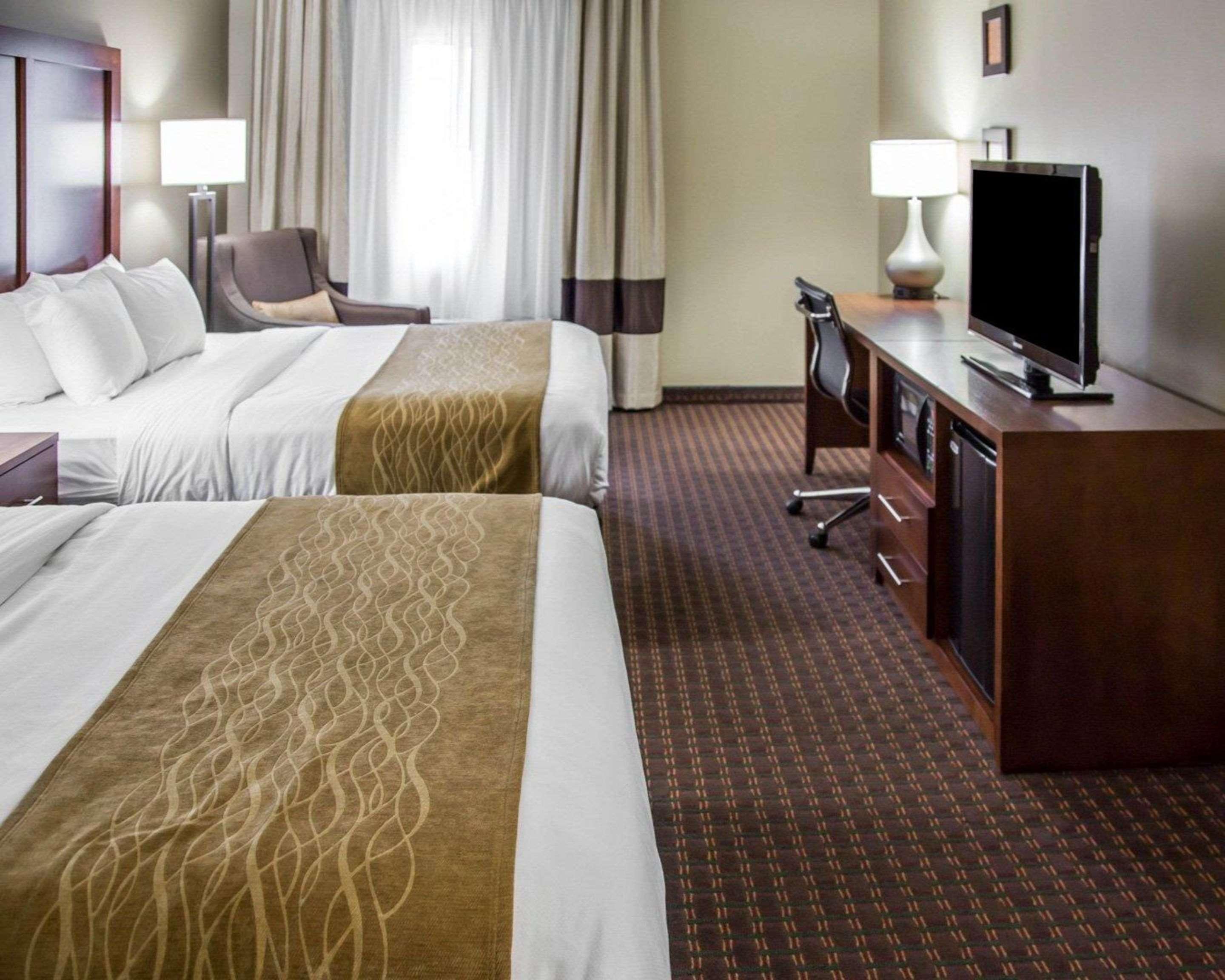 Comfort Inn & Suites Riverview Le Claire Exterior foto