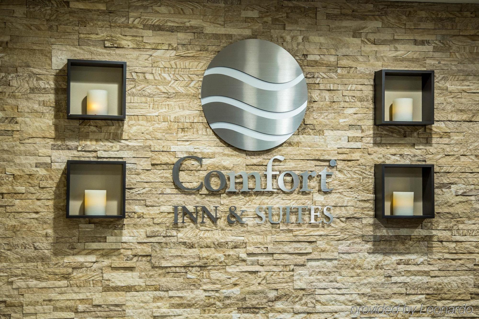 Comfort Inn & Suites Riverview Le Claire Exterior foto