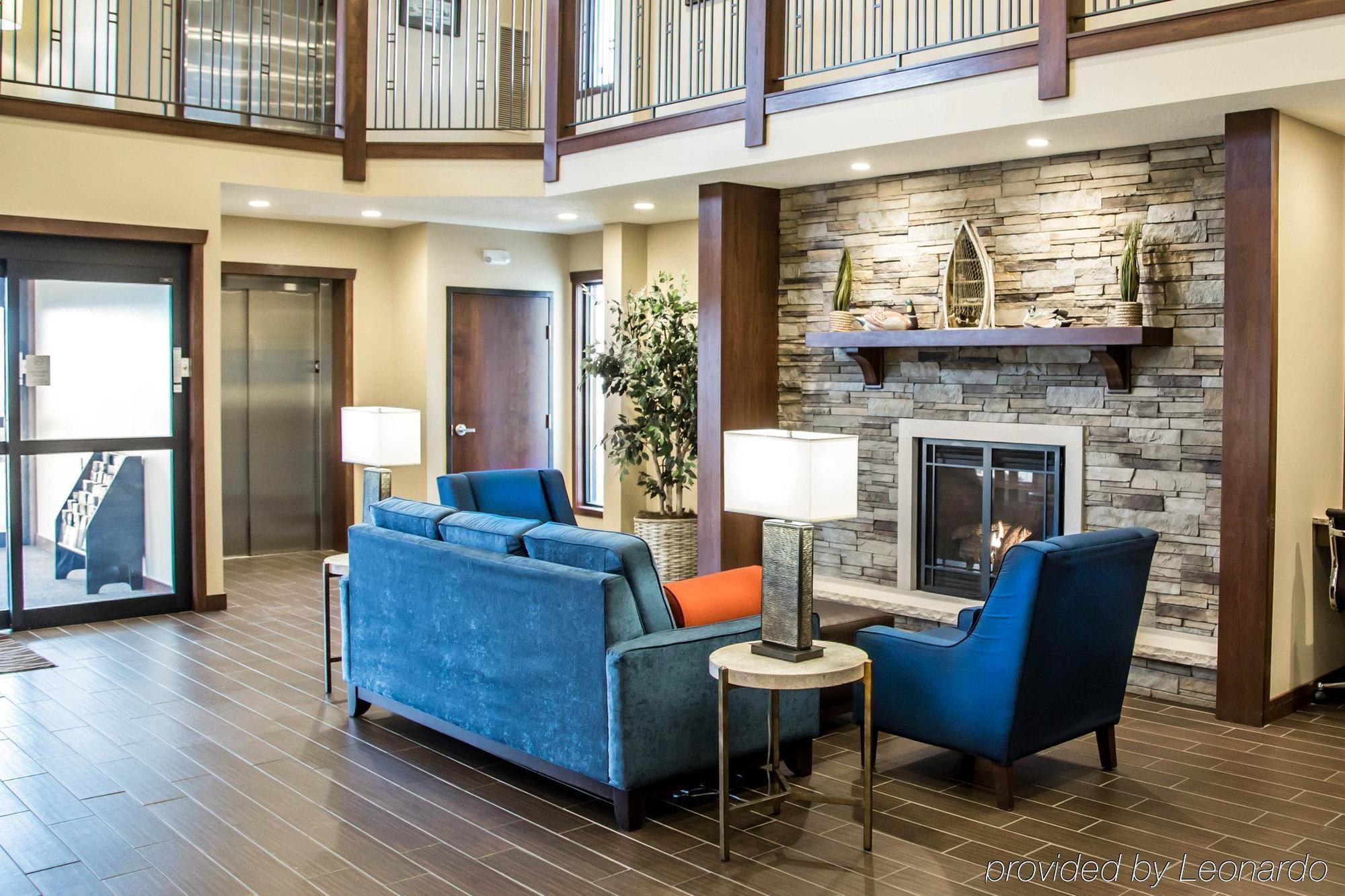 Comfort Inn & Suites Riverview Le Claire Exterior foto