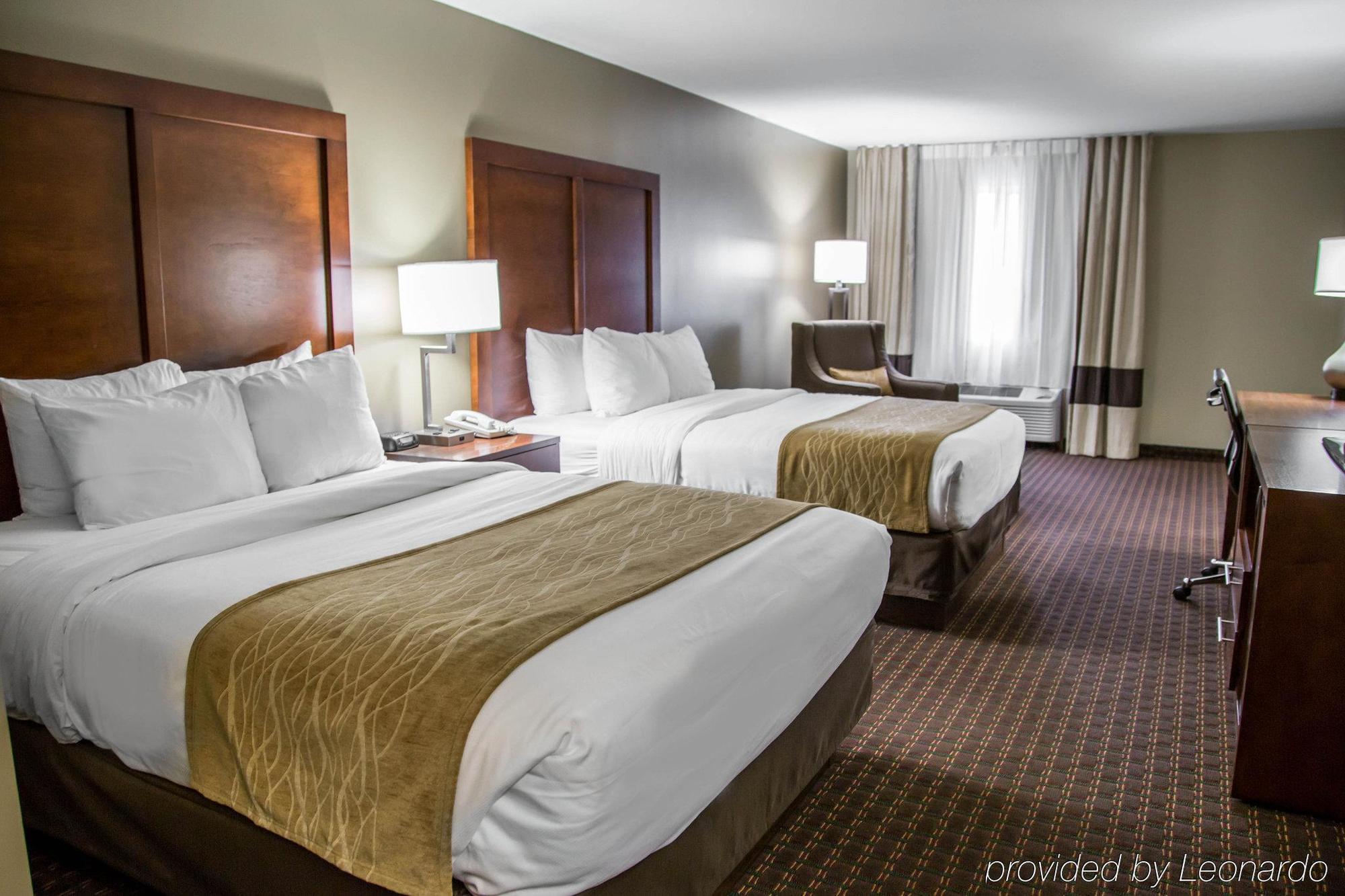 Comfort Inn & Suites Riverview Le Claire Exterior foto