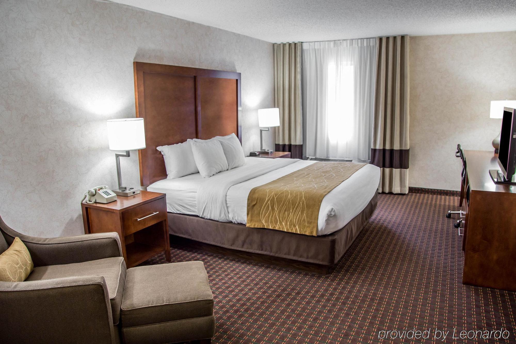 Comfort Inn & Suites Riverview Le Claire Exterior foto